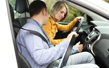 Имеет ли значение возраст при обучении вождению?